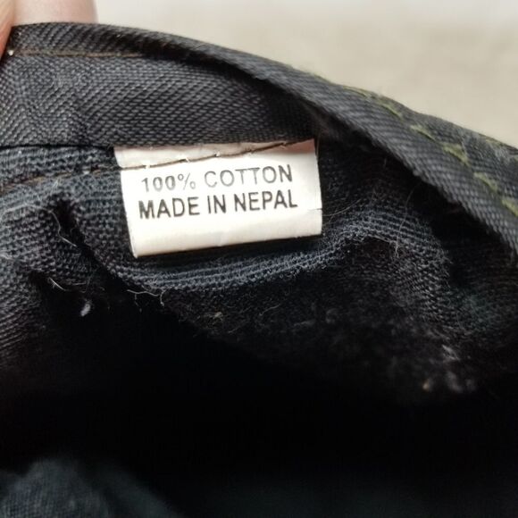 Boho Factory Distressed Crossbody Bag. - Picture 10 of 10